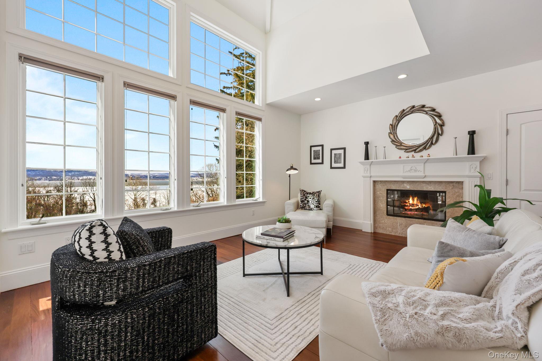 1320 Albany Post North Road