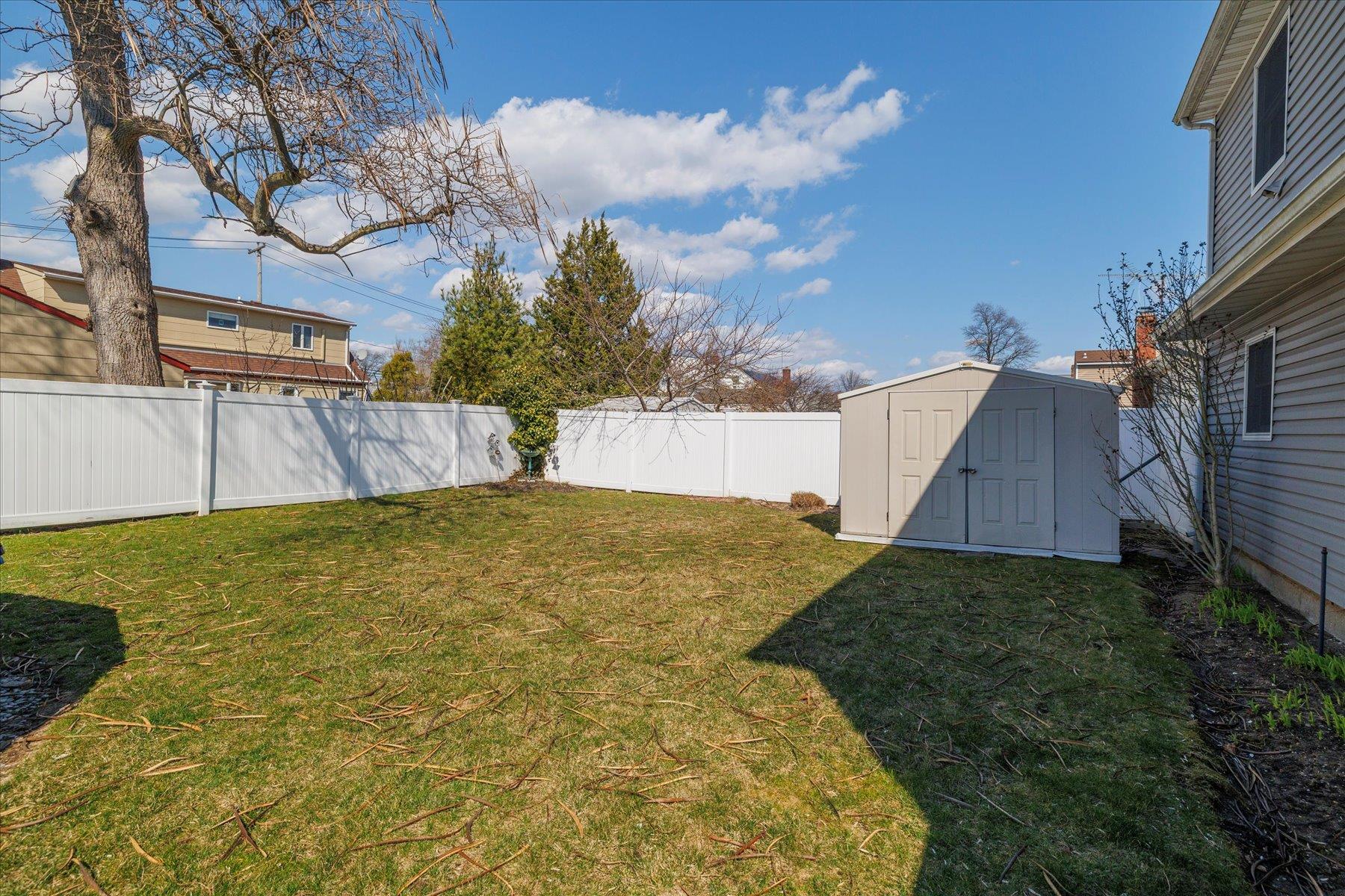 1051 Hastings Street, Baldwin, New York image 29