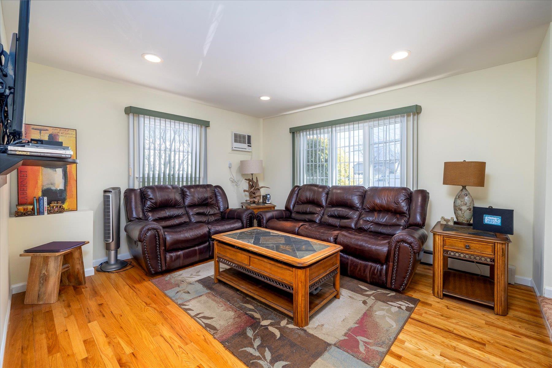 1051 Hastings Street, Baldwin, New York image 12