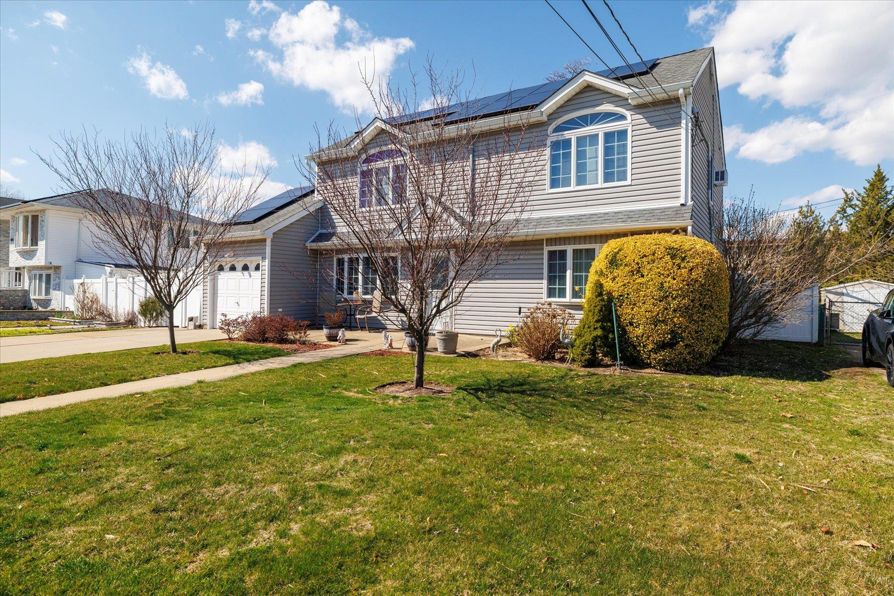 1051 Hastings Street, Baldwin, New York image 3