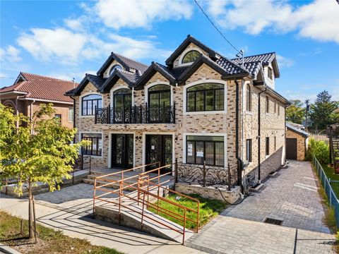 71-39 166th Street Fresh Meadows NY 11365