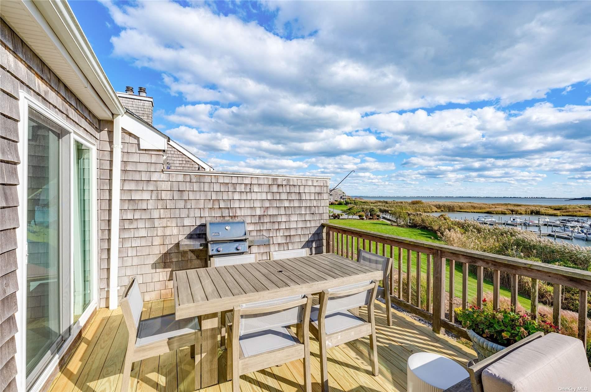 48 Pameeches Path, East Moriches, New York image 10
