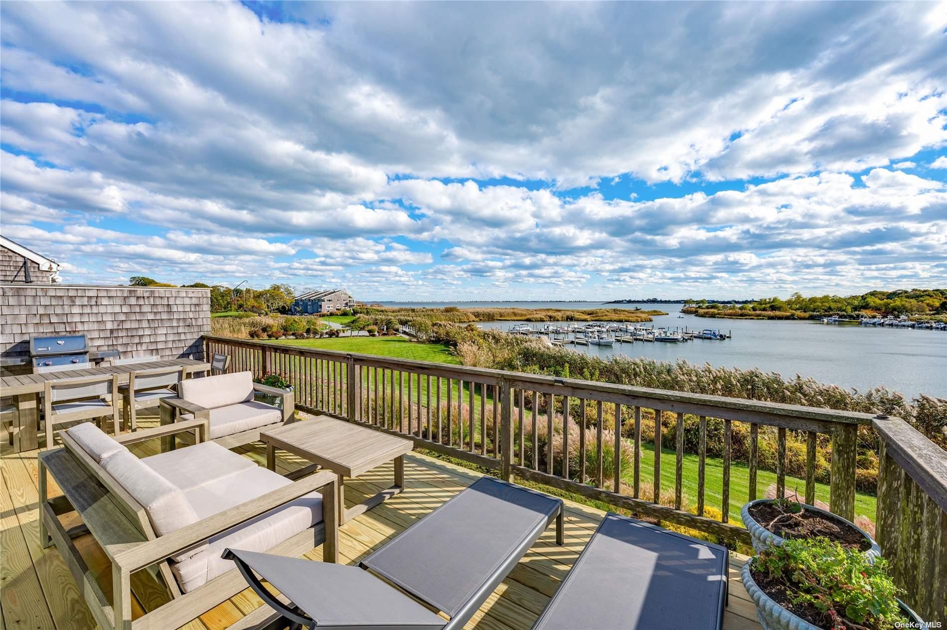 48 Pameeches Path, East Moriches, New York image 9