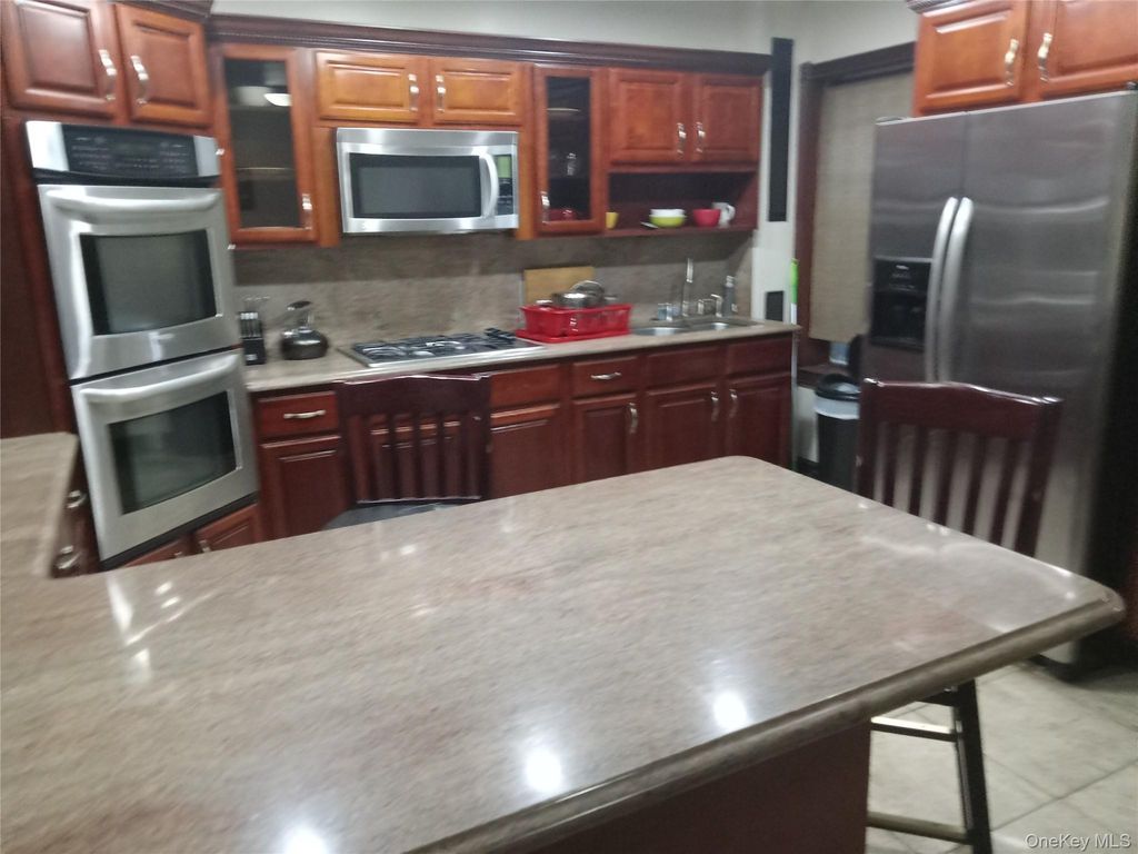 Photo of 263 Hancock Street, Brooklyn, NY 11216 (MLS # 986865)