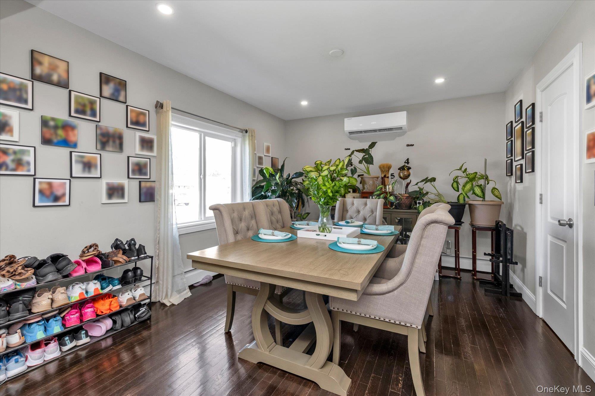 4 Lido Parkway