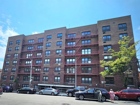 Photo of 87-70 173rd Street #5G, Jamaica, NY 11432 (MLS # 928612) Photo of 87-70 173rd Street #5G, Jamaica, NY 11432 (MLS # 928612)