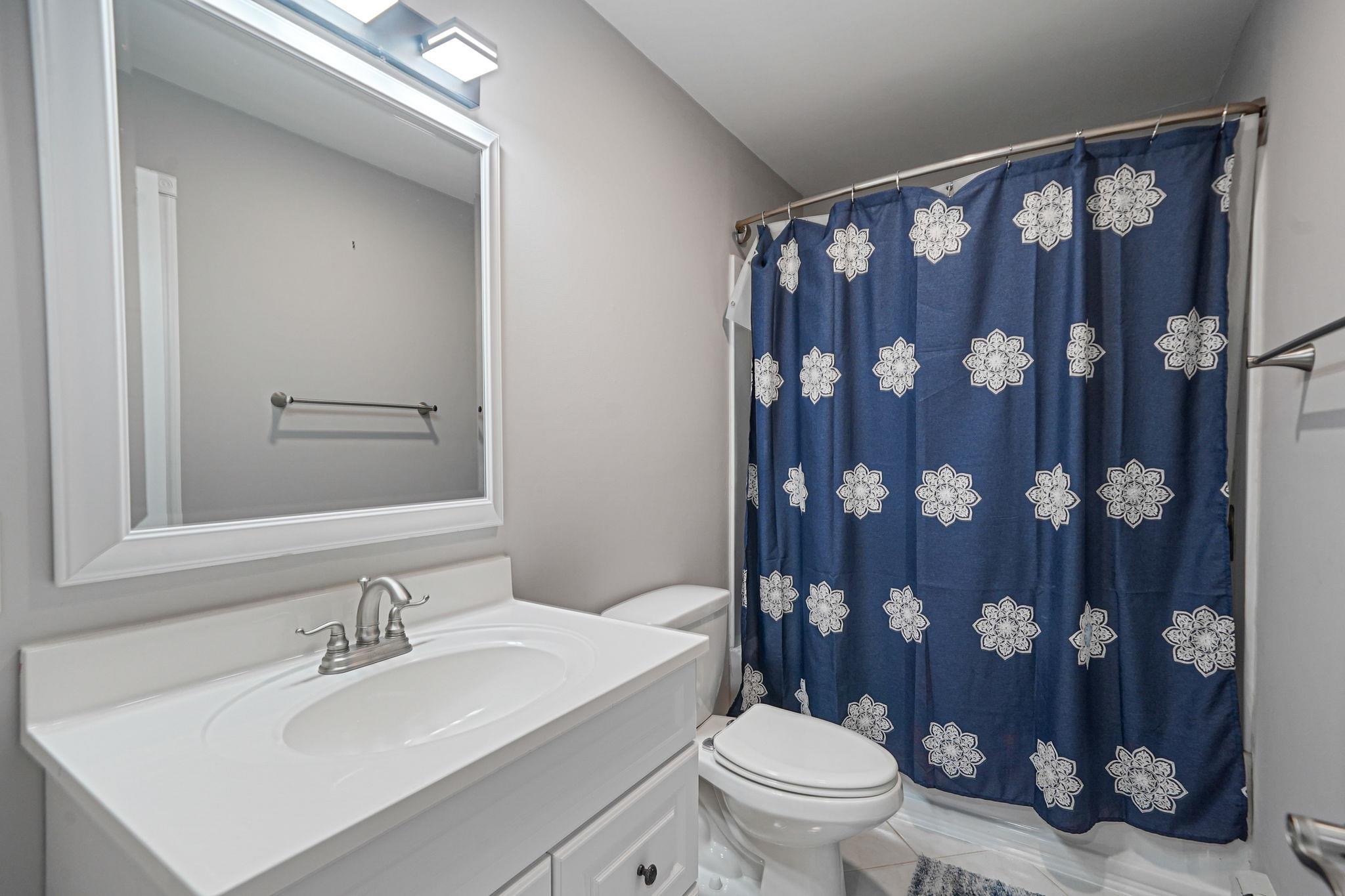 120 Orienta Avenue, Lake Grove, New York image 29