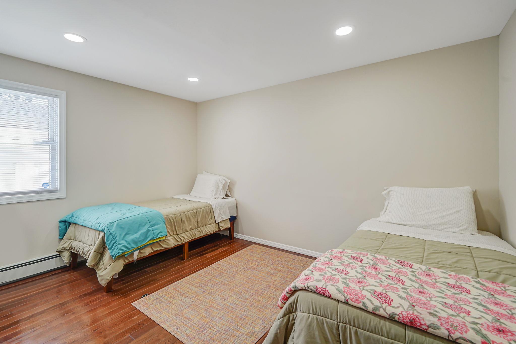 120 Orienta Avenue, Lake Grove, New York image 18