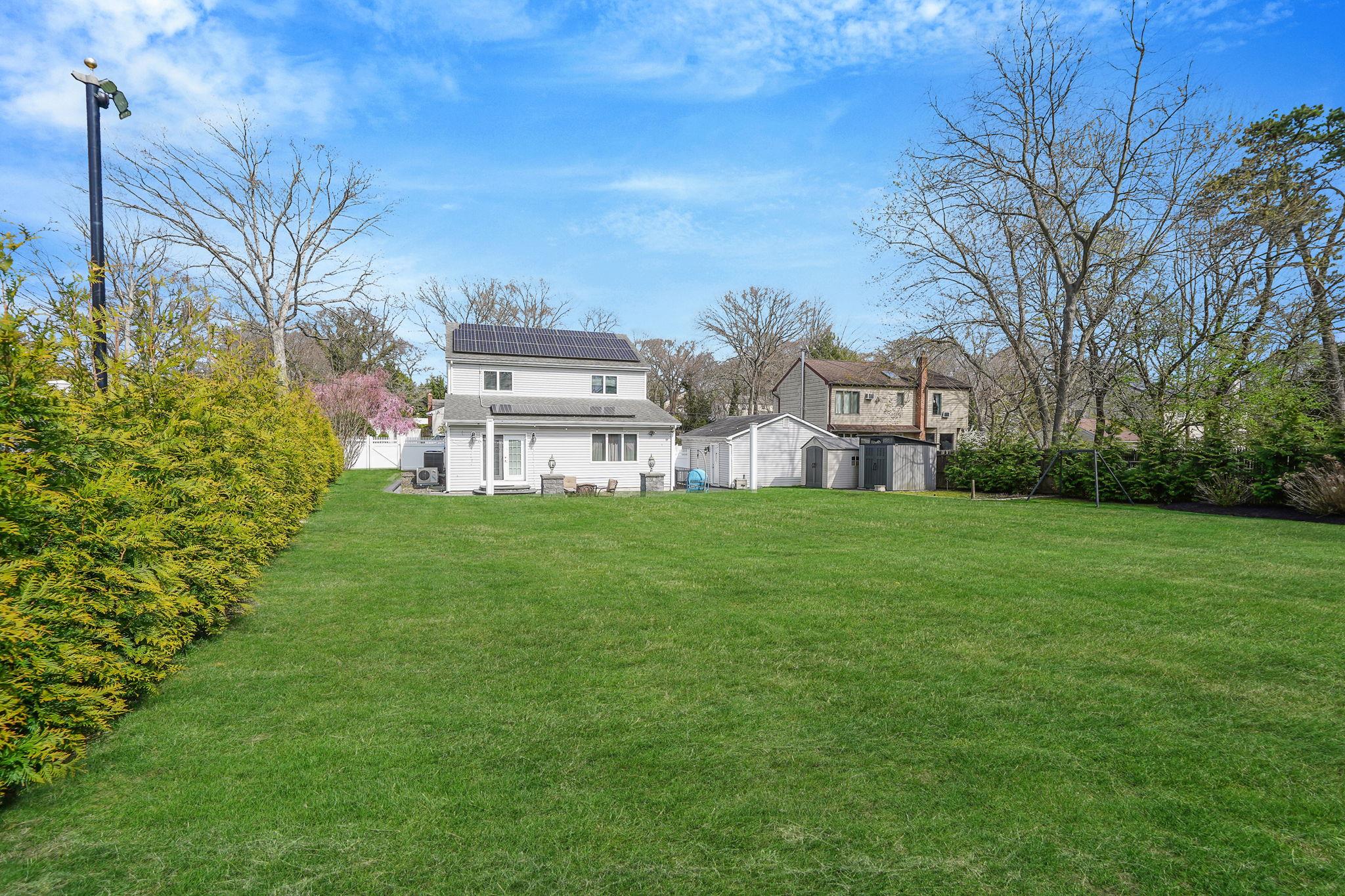 120 Orienta Avenue, Lake Grove, New York image 32