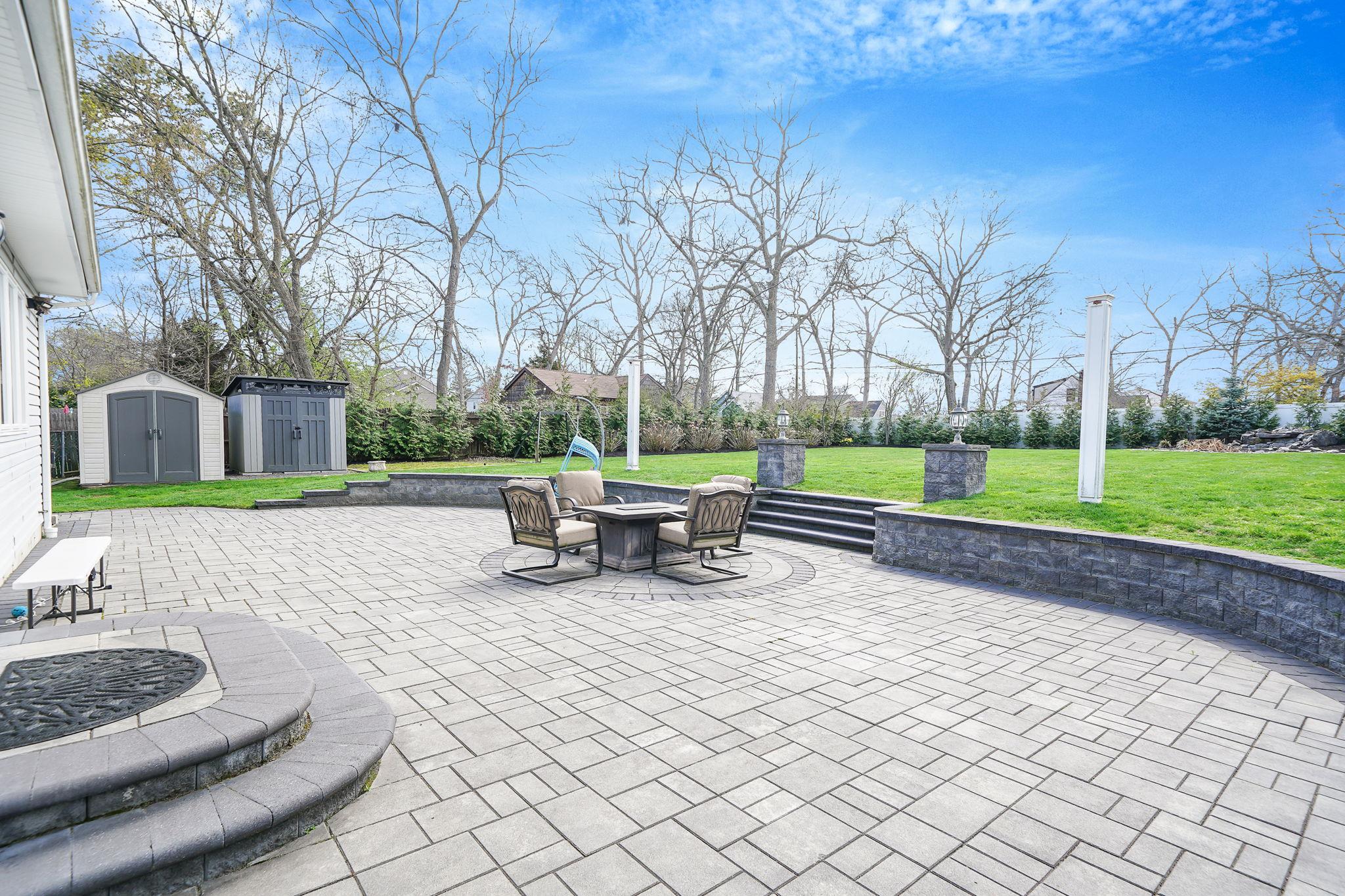120 Orienta Avenue, Lake Grove, New York image 30