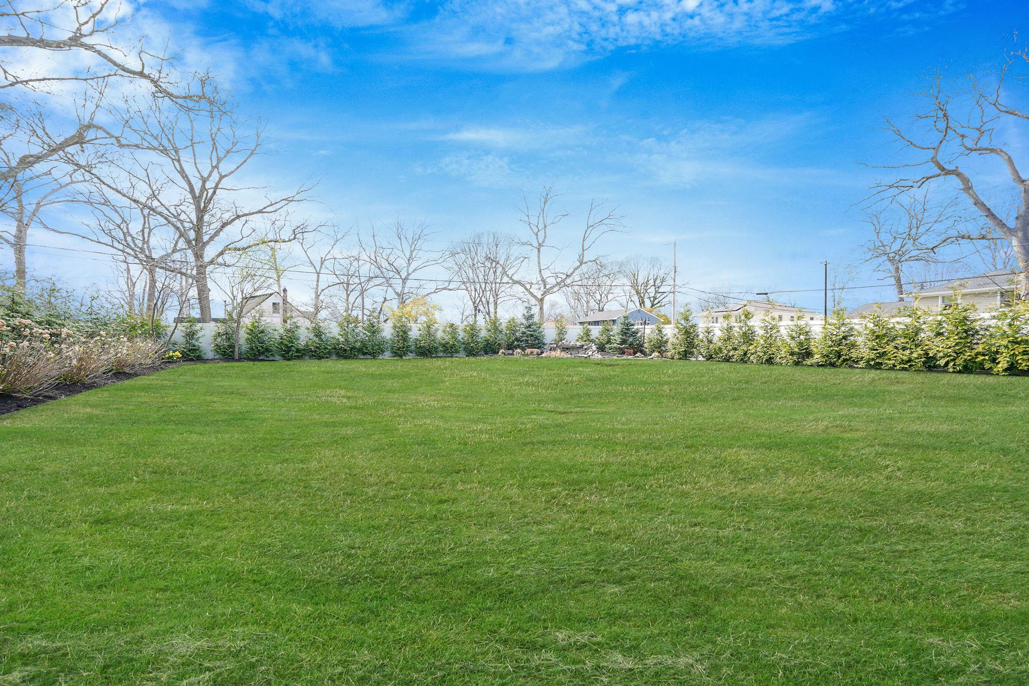 120 Orienta Avenue, Lake Grove, New York image 33