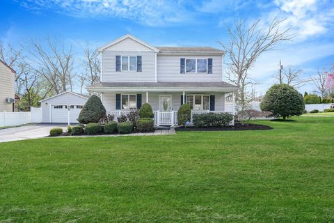 120 Orienta Avenue Lake Grove NY 11755