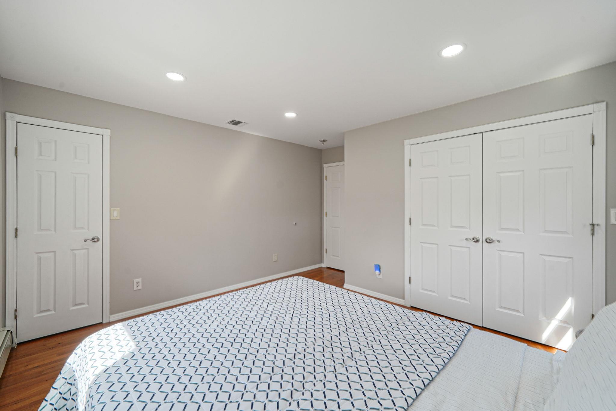 120 Orienta Avenue, Lake Grove, New York image 28