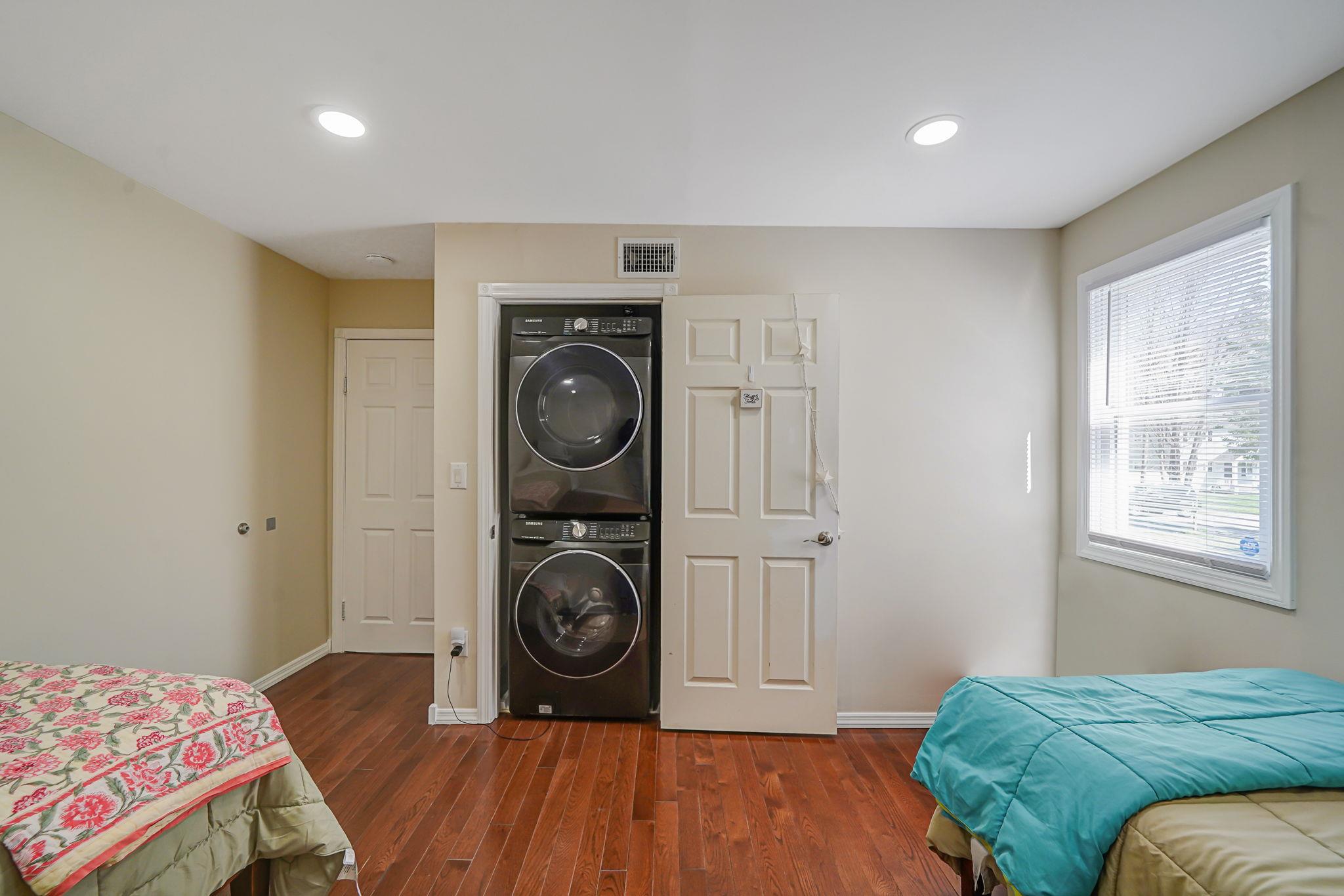 120 Orienta Avenue, Lake Grove, New York image 19