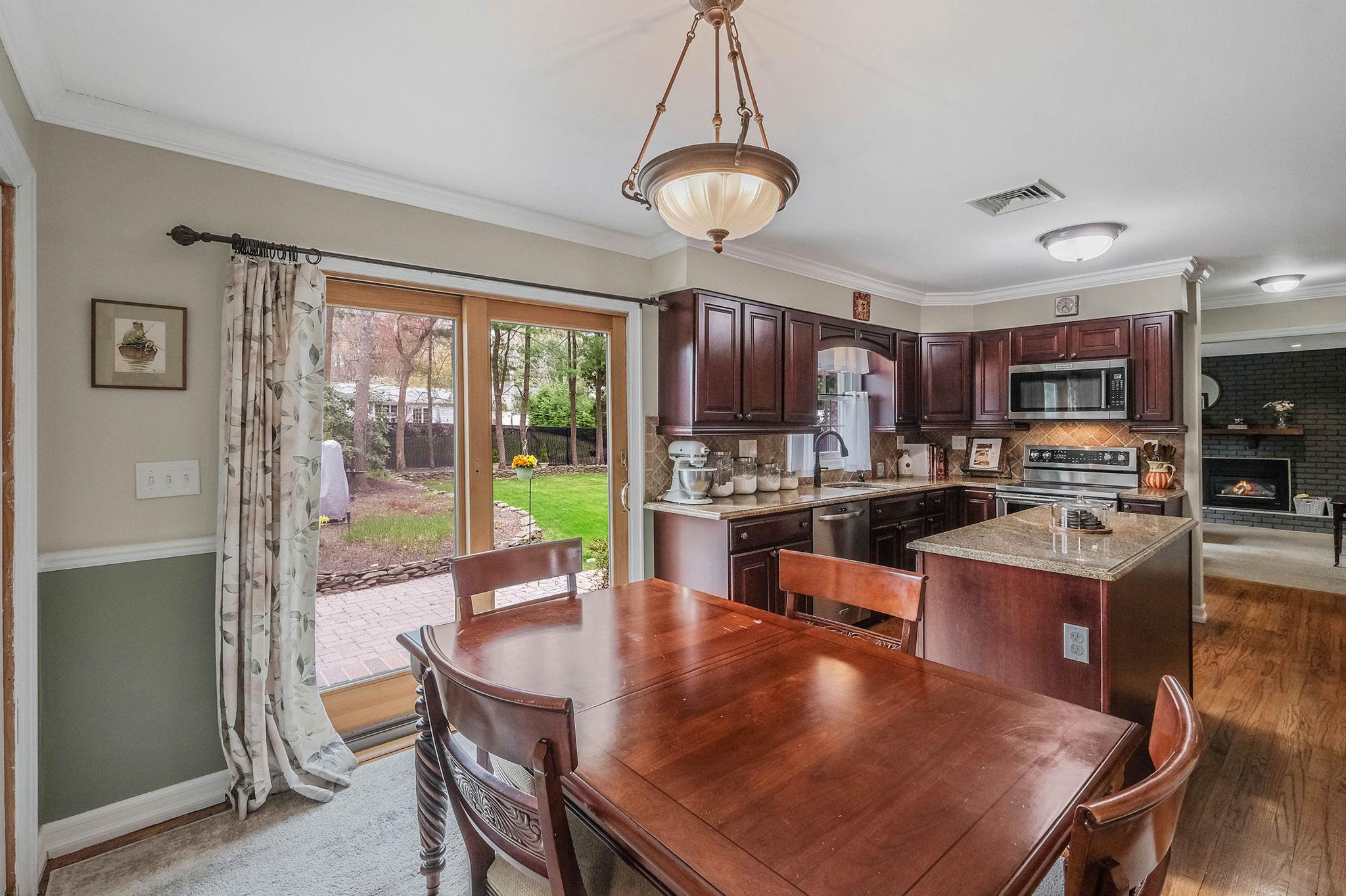 8 Judith Court, Rocky Point, New York image 16