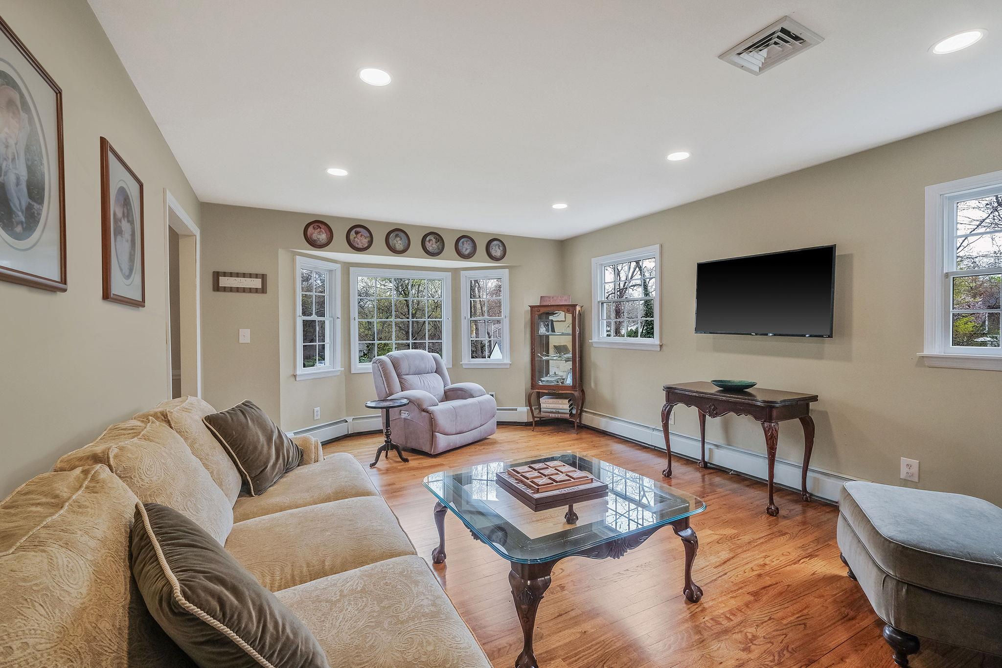 8 Judith Court, Rocky Point, New York image 11