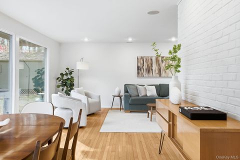 Tiny photo for 14 Valley Lane, Chappaqua, NY 10514 (MLS # 930895)