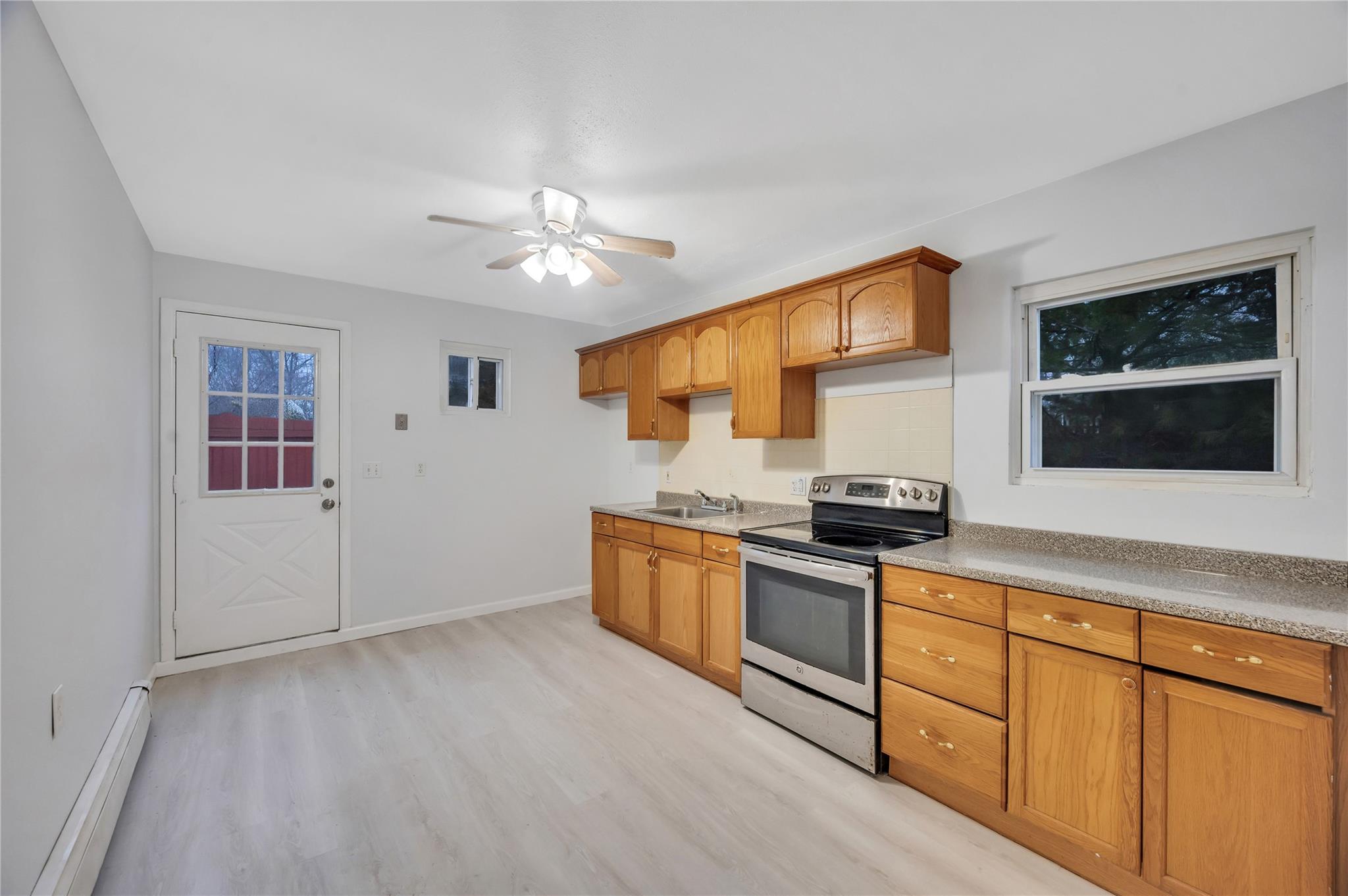49 Hemlock Street, Selden, New York image 37