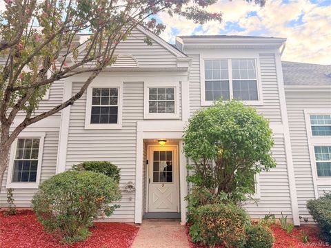 5 Kendal Lane Middletown NY 10940