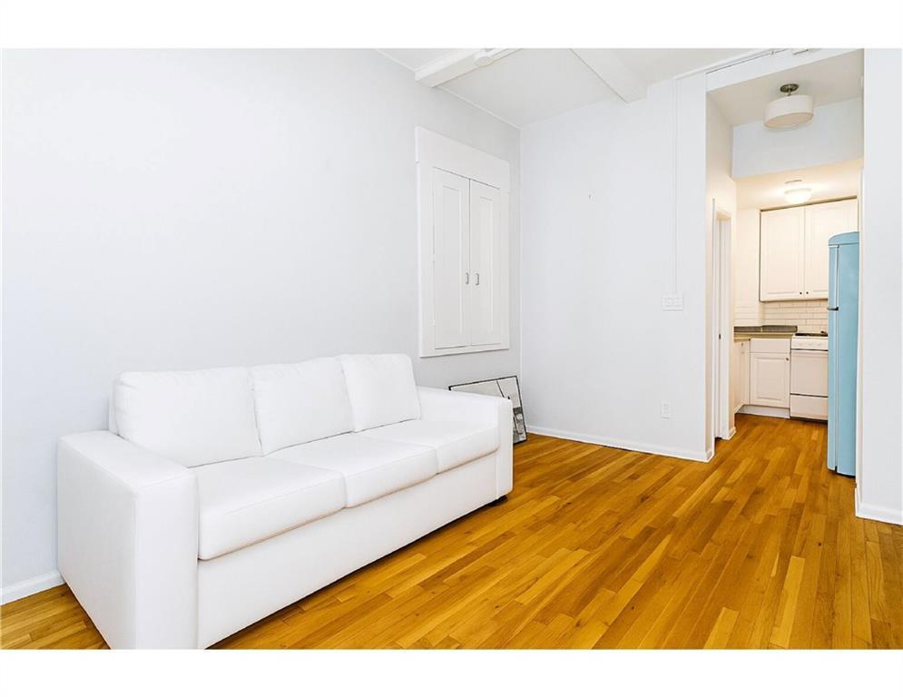 41 Jane Street 5B