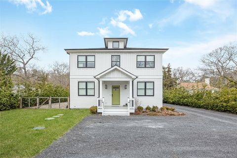 128 Priscilla Avenue Riverhead NY 11901