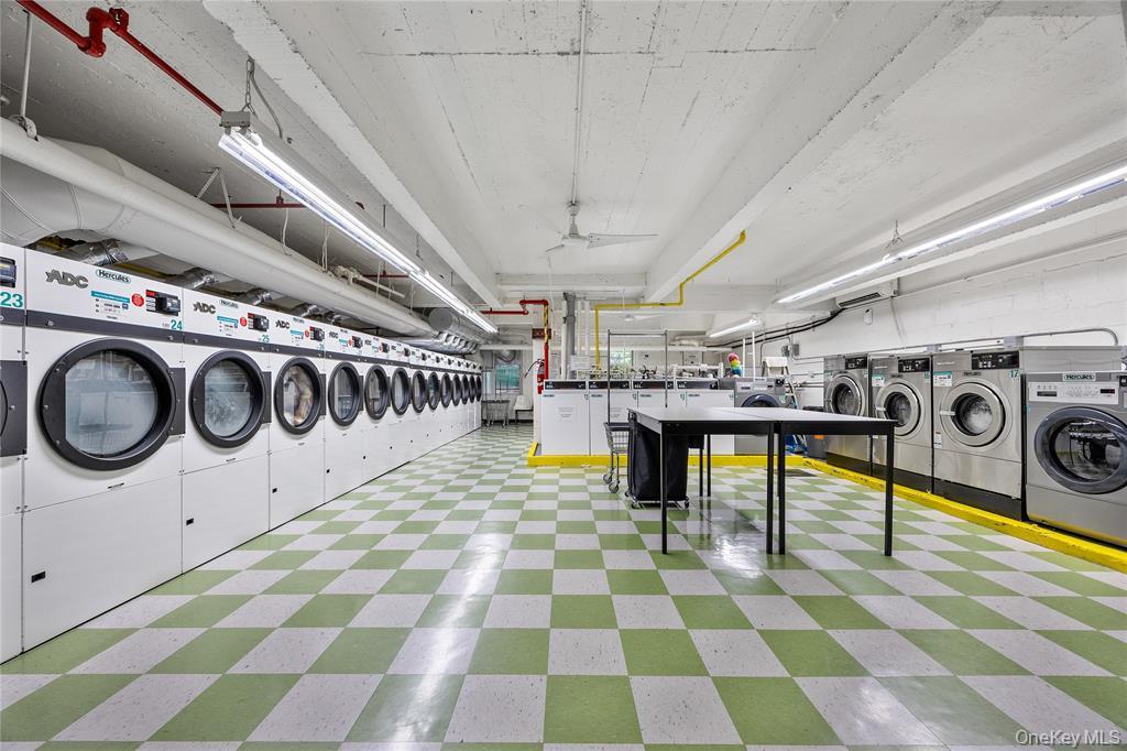142-05 Roosevelt Avenue 7
