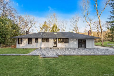 17 Woodbury Road Woodbury NY 11797