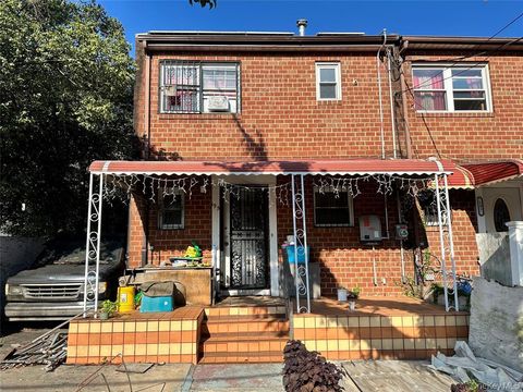 Photo of 195 Chester Street, Brooklyn, NY 11212 (MLS # 923083)