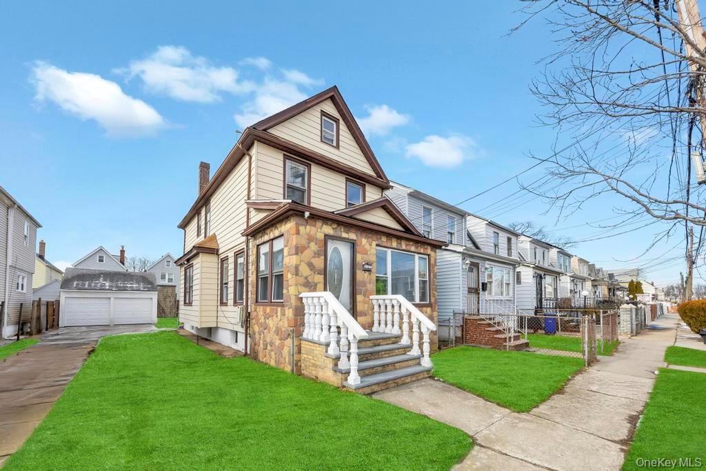 115-40 149th Street - Photo 4