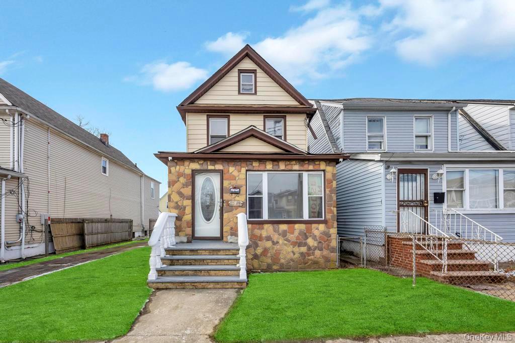 115-40 149th Street - Photo 2