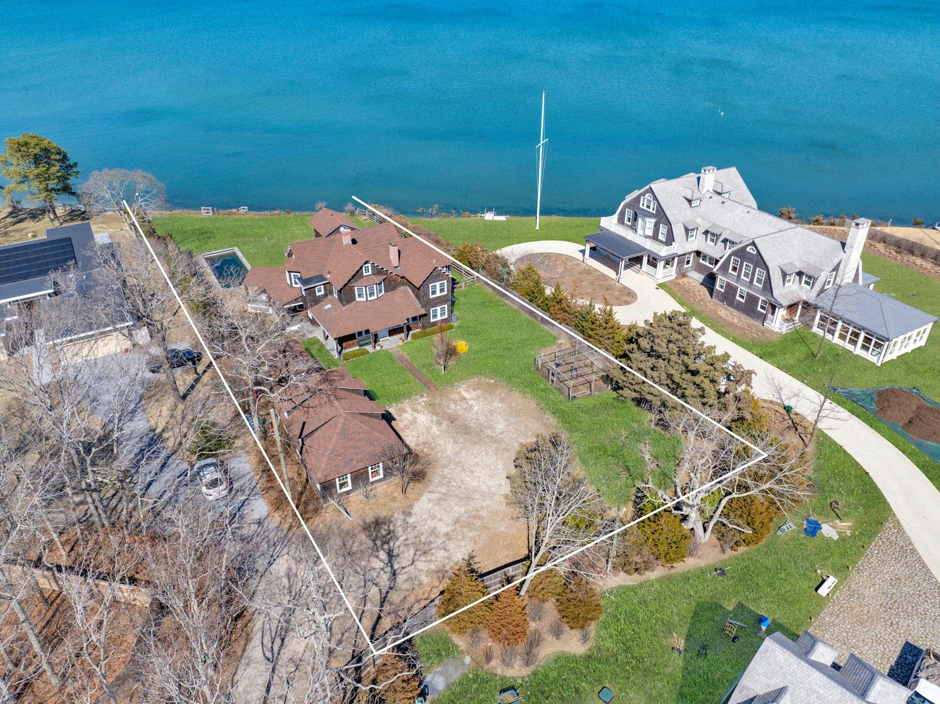 140 Newtown Road, Hampton Bays, New York image 29
