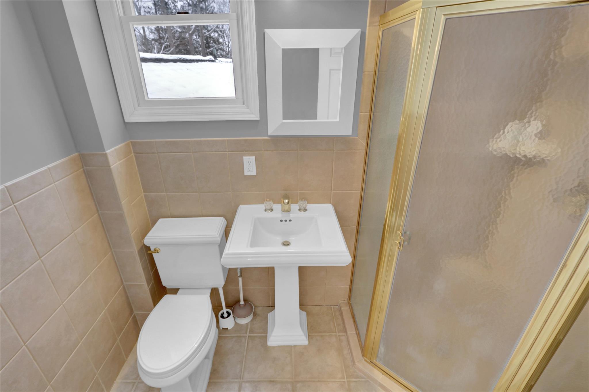 24 Rellim Drive Dr, Glen Cove, New York image 12
