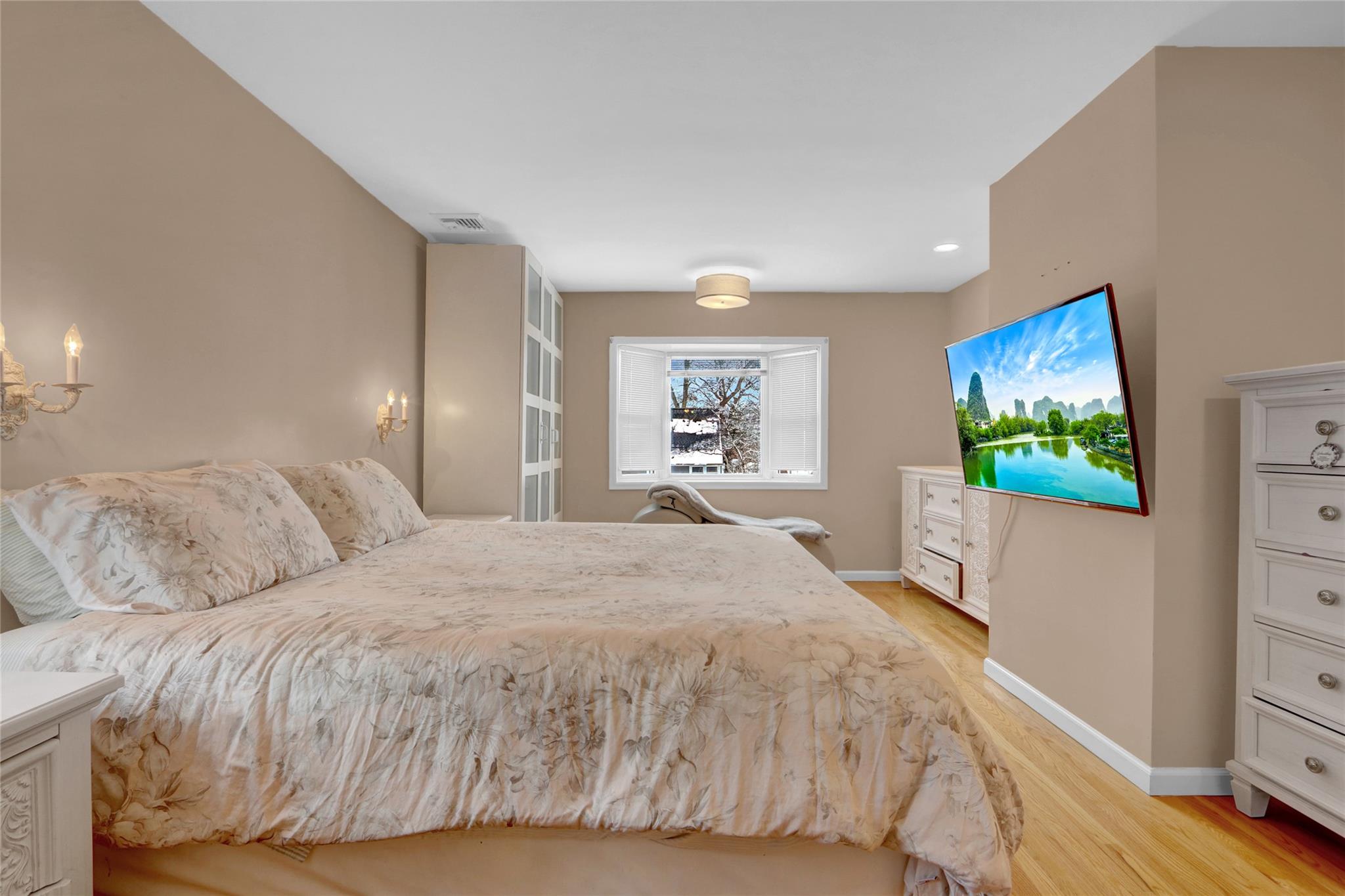 24 Rellim Drive Dr, Glen Cove, New York image 13
