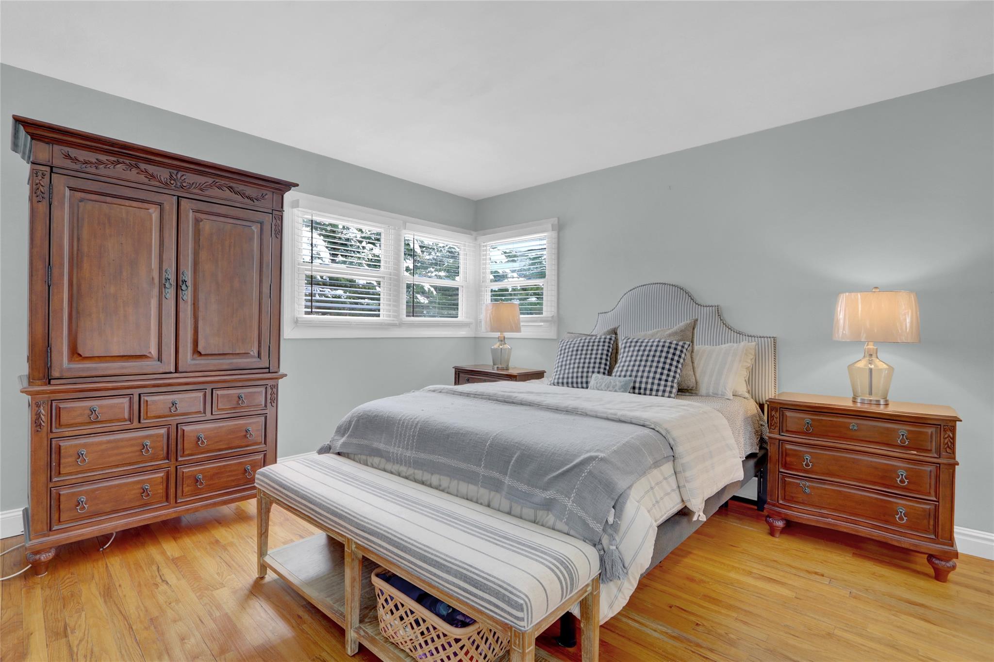 24 Rellim Drive Dr, Glen Cove, New York image 17