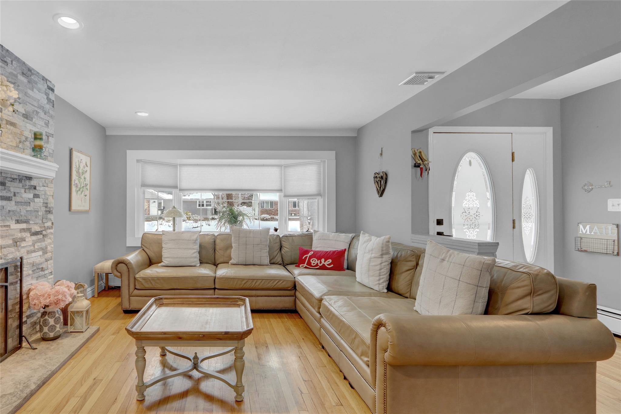 24 Rellim Drive Dr, Glen Cove, New York image 8