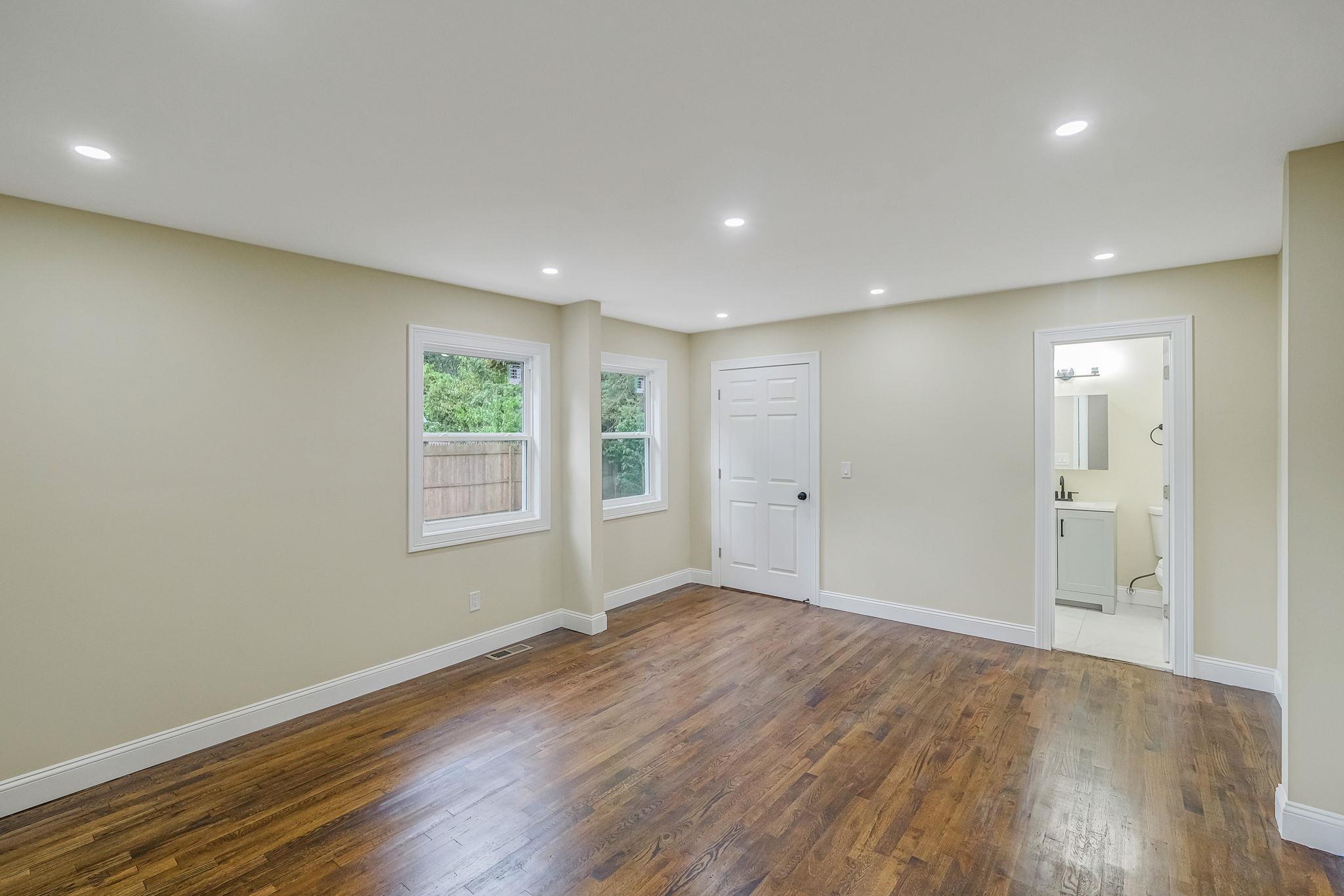 36 Ozark Street, Ronkonkoma, New York image 18