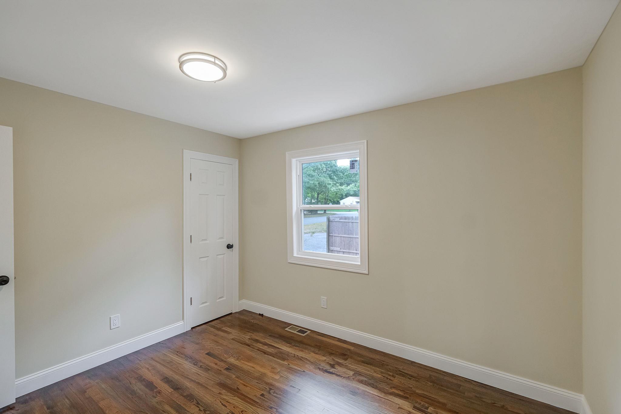 36 Ozark Street, Ronkonkoma, New York image 15