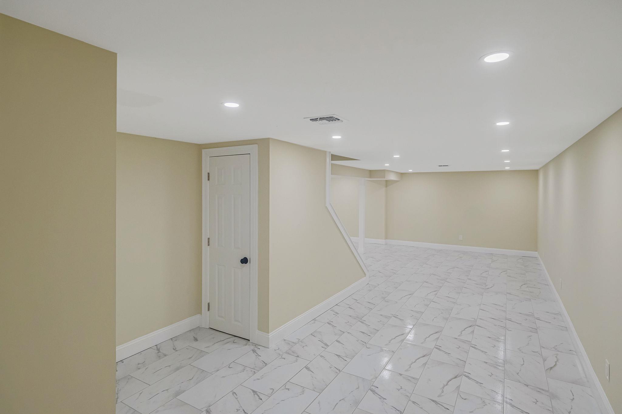 36 Ozark Street, Ronkonkoma, New York image 28