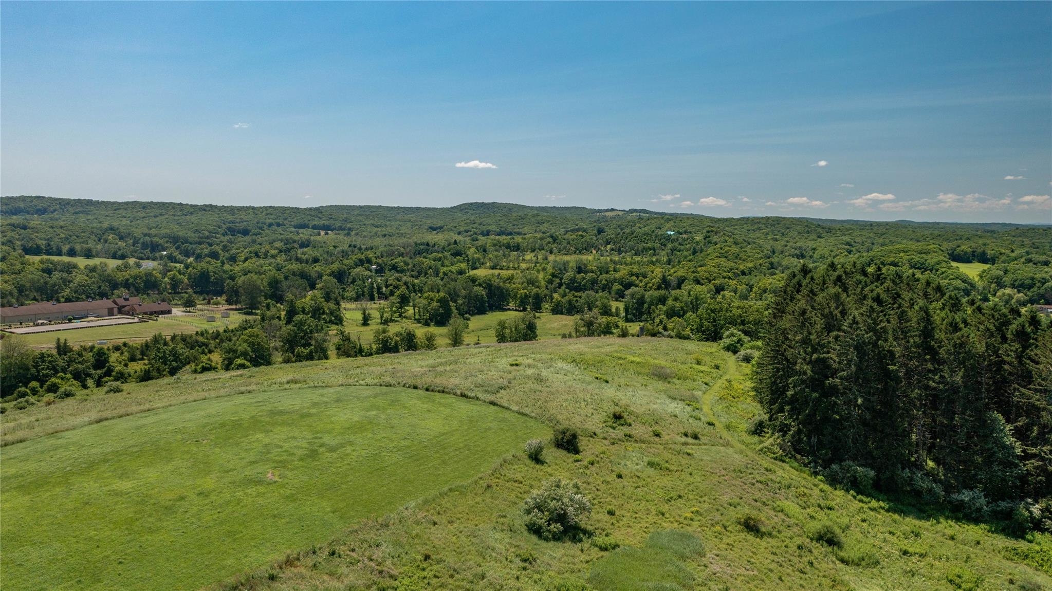 Red Hook, New York 12571, United States, 3 Bedrooms Bedrooms, ,5 BathroomsBathrooms,Residential,Active,170245