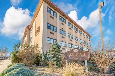 Photo of 185 W Park Avenue #209, Long Beach, NY 11561 (MLS # 913705)