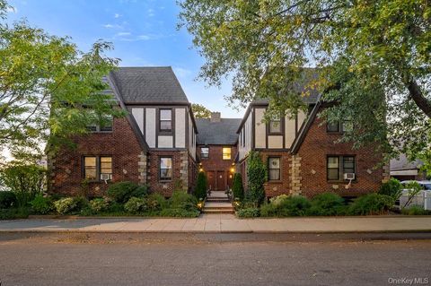 43-24 208th Street Bayside NY 11361