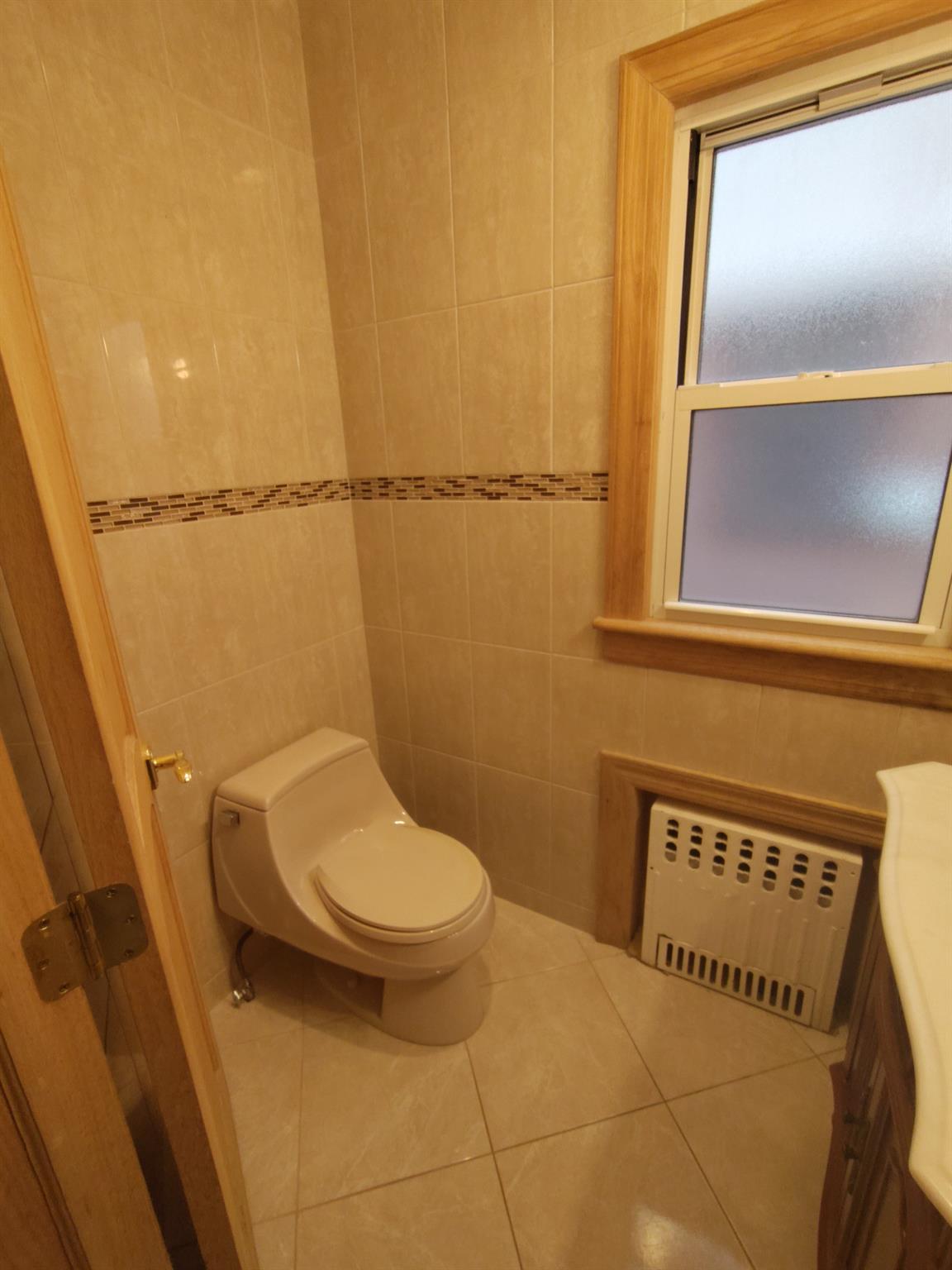 2028 E 21st Street, Brooklyn, New York image 12