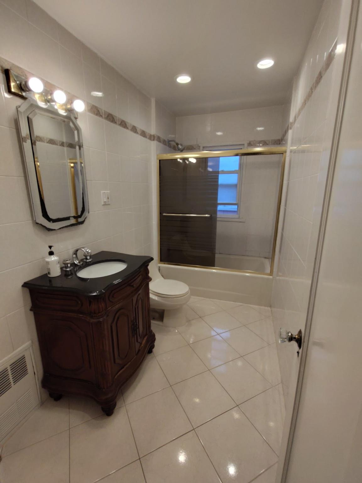 2028 E 21st Street, Brooklyn, New York image 24