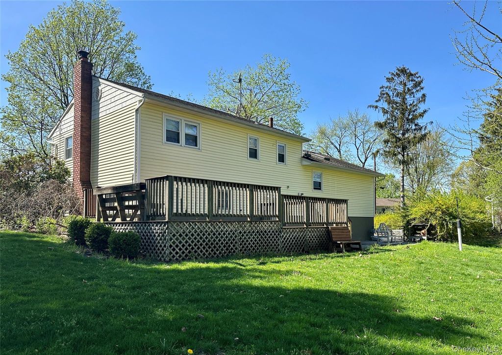 Photo of 3 Regimental Place, New Windsor, NY 12553 (MLS # 987124)