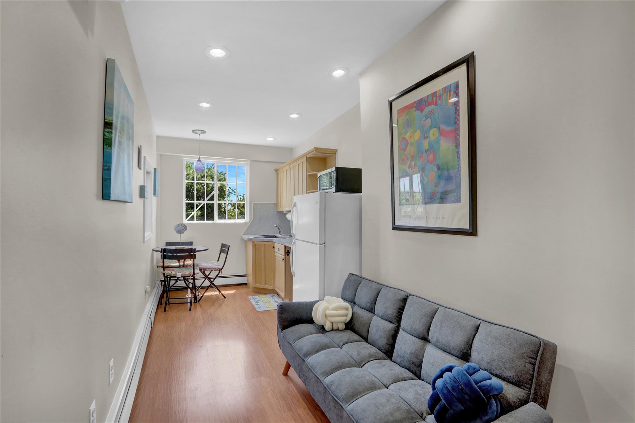 981 Oceanfront, Long Beach, New York image 42