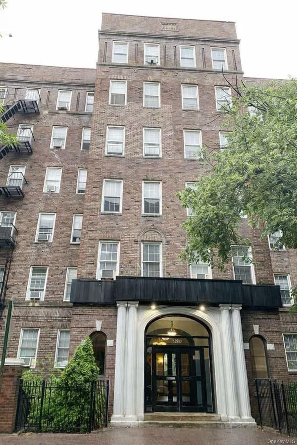 Photo of 88-11 Elmhurst Avenue #F11, Elmhurst, NY 11373 (MLS # 973452)