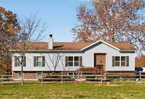 99 Dusinberre Road Gardiner NY 12525