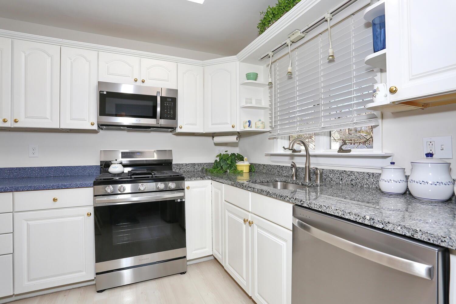 56 East Street, West Nyack, New York image 8