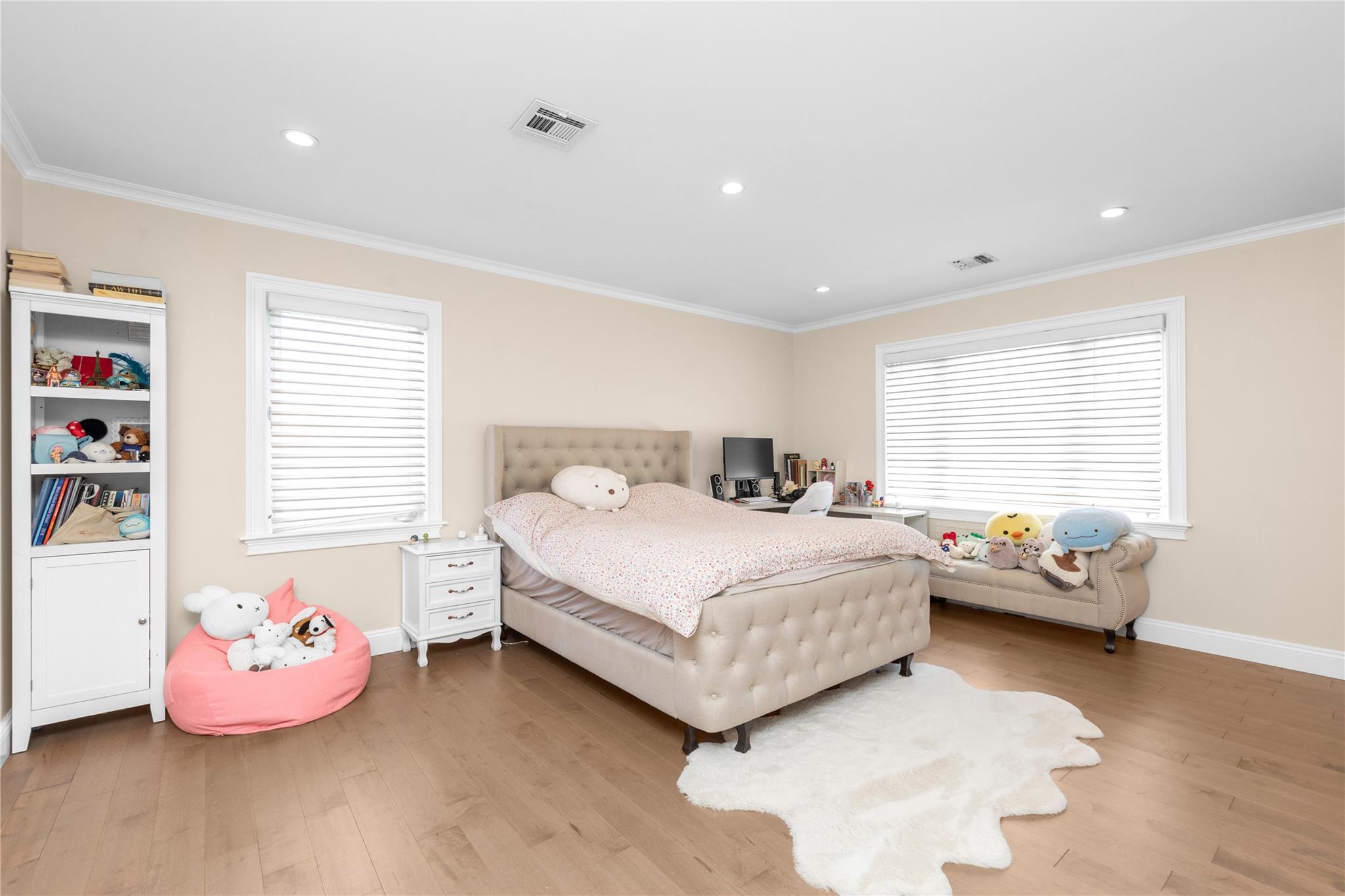 108 Fig Drive, Dix Hills, New York image 25