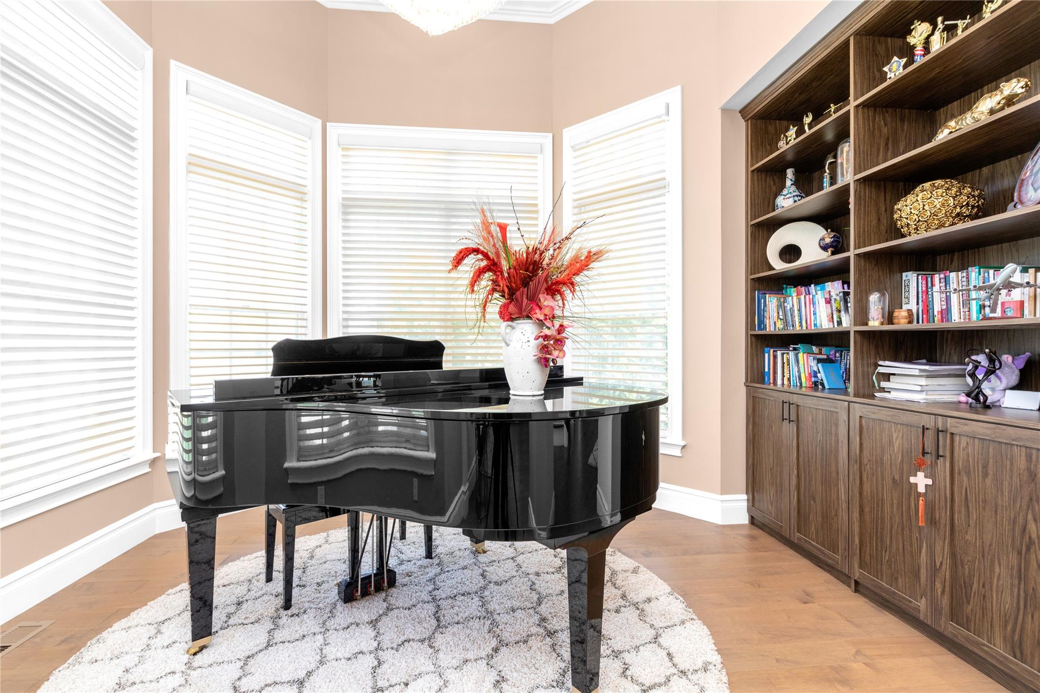 108 Fig Drive, Dix Hills, New York image 4